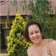 Acompanhamento pedagógico em domicílio ou online, o atendimento pode ser em inglês